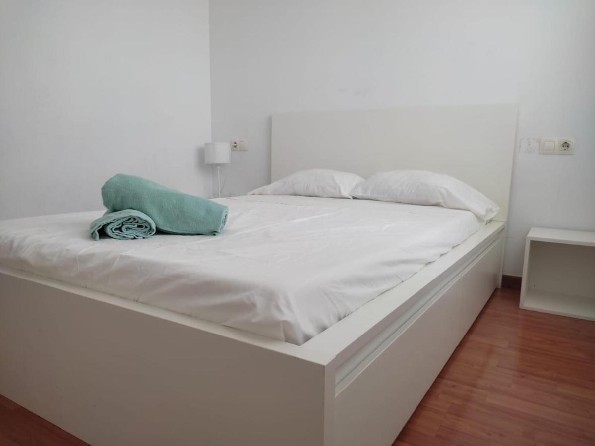 בדלונה Ap4Us B1 - Apartment For Us - Sightseeing & Beach Near To Barcelona מראה חיצוני תמונה